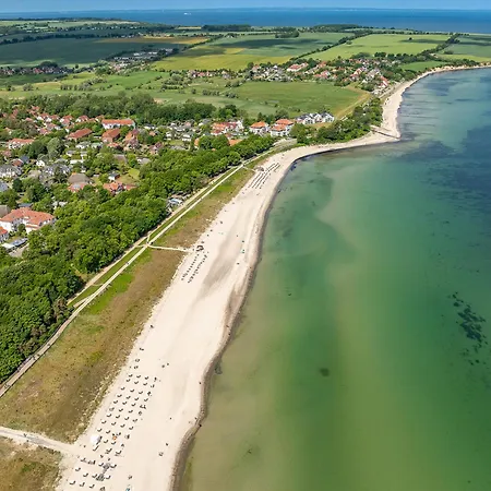 Baltischer Hof 30 Apartman *